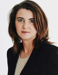 NRE Auctioneeres Staff Member